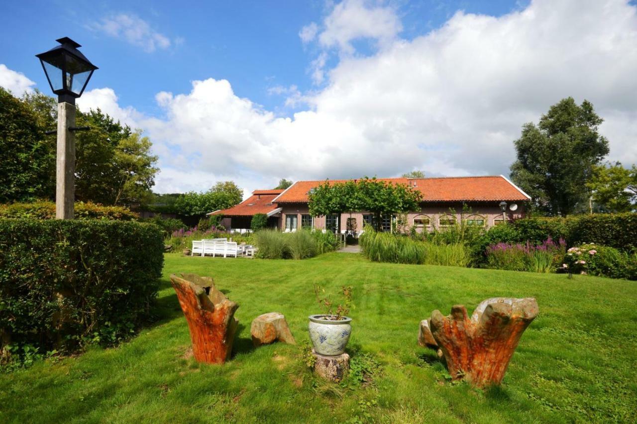 Wake Up Call Bed & Breakfast Westbroek Eksteriør billede