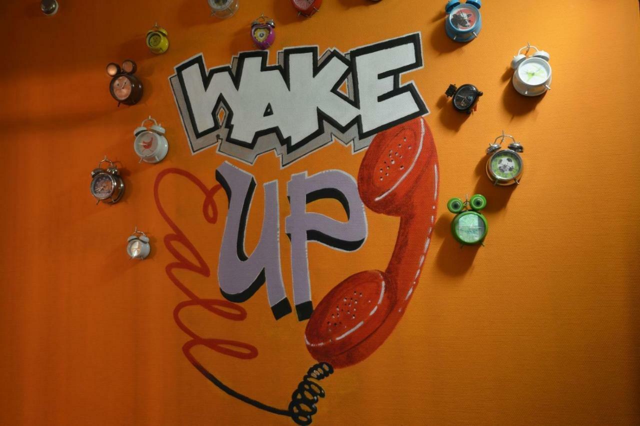 Wake Up Call Bed & Breakfast Westbroek Eksteriør billede
